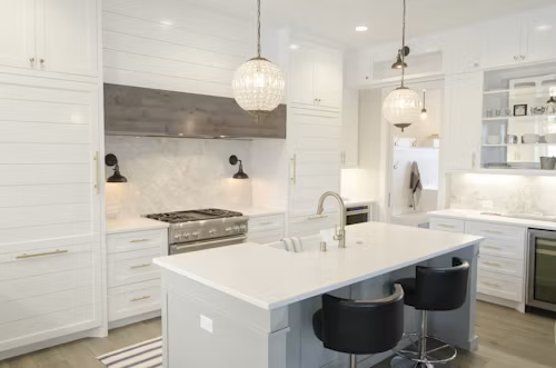 Kitchen Cabinet Spraying